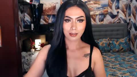 Snapshot of affairtoyourgoddesskhendra chatting on 03/11/25, 06:32 Dominant Goddess Contessa online show from 03/11/25, 06:32