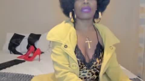 Snapshot of aficangagqueen chatting on 07/12/26, 08:22 AfricanSquirtQueen online show from 07/12/26, 08:22