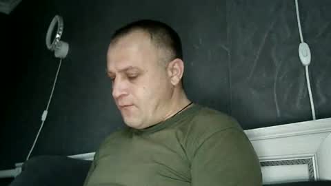 Sasha online show from 12/16/25, 06:07