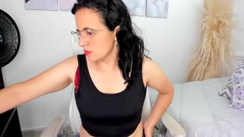 Africa  online show from 02/09/25, 01:55