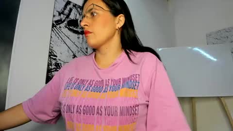 Africa  online show from 10/19/25, 02:01