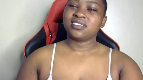 stella online show from 12/02/25, 02:01