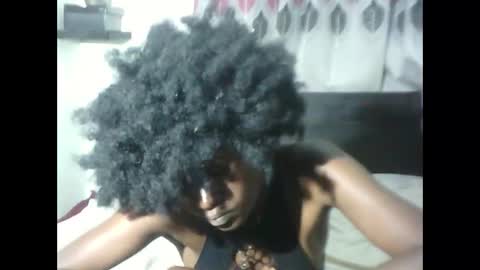 Mia  Friends online show from 02/16/26, 01:07