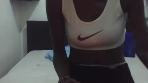 Mia  Friends online show from 02/25/26, 03:05