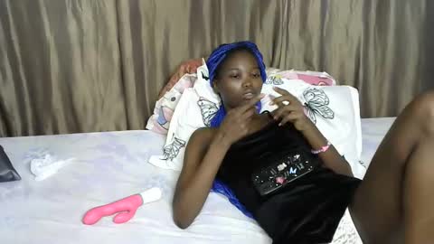 africana_slimqueen online show from 04/13/26, 04:23