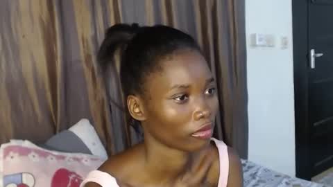 Snapshot of africana_slimqueen chatting on 07/19/26, 07:39 africana_slimqueen online show from 07/19/26, 07:39