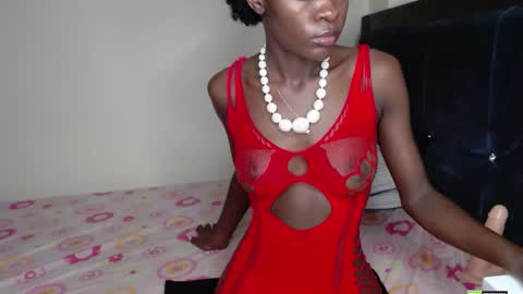 Mia online show from 10/05/25, 05:33