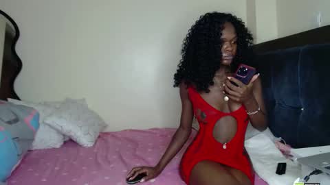 Mia online show from 02/28/26, 08:32