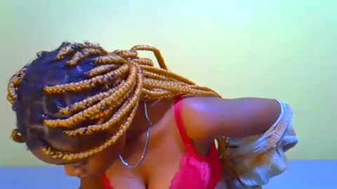 afrikana005 online show from 12/19/25, 09:33