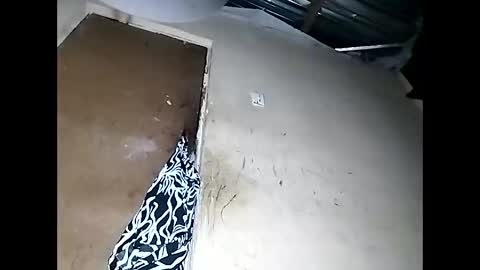 Snapshot of afrikanbonnienclyde chatting on 01/05/25, 09:36 Nikky Love online show from 01/05/25, 09:36