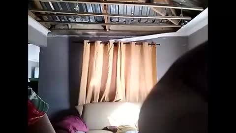 Snapshot of afrikanbonnienclyde chatting on 02/17/26, 06:10 Nikky Love online show from 02/17/26, 06:10