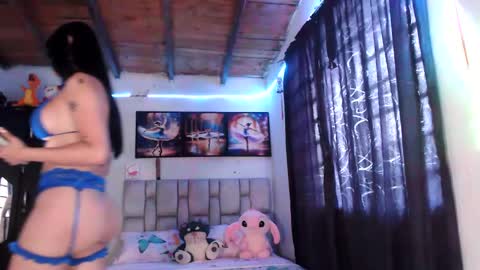 Snapshot of afrodita096 chatting on 01/04/25, 02:35 afrodita096 online show from 01/04/25, 02:35