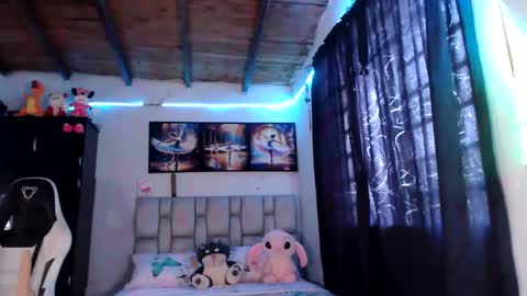 Snapshot of afrodita096 chatting on 01/04/25, 05:37 afrodita096 online show from 01/04/25, 05:37