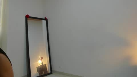 Lorena online show from 02/19/25, 11:49