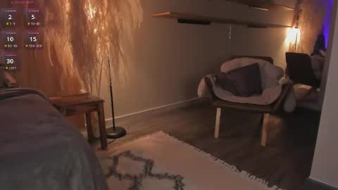 Emma online show from 02/26/25, 02:59