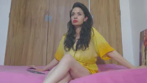 Afrodita Arggeniss online show from 02/11/25, 08:52