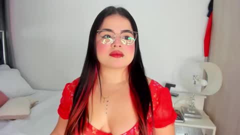 Snapshot of afrodita_grek chatting on 09/16/25, 03:13 Vanessa online show from 09/16/25, 03:13