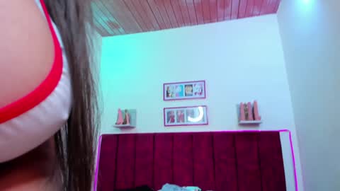 Snapshot of afroditaandsoffi chatting on 01/09/25, 06:15 Afrodita Chery y Hermione online show from 01/09/25, 06:15