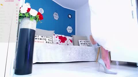 Amalia online show from 11/25/25, 12:16