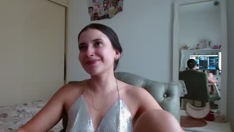 afrodithaa_ online show from 04/01/26, 09:12