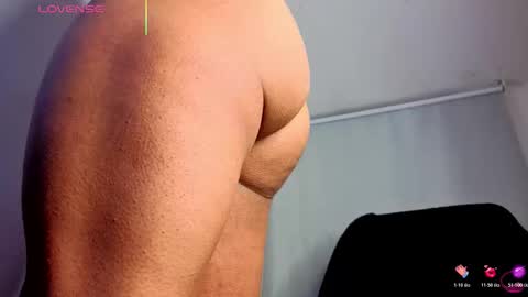 Snapshot of afrojayleof chatting on 01/12/26, 02:06 Jayle online show from 01/12/26, 02:06