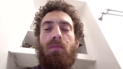 Snapshot of afromanblake chatting on 12/28/24, 10:44 afromanblake online show from 12/28/24, 10:44