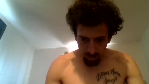 Snapshot of afromanblake chatting on 01/30/25, 04:02 afromanblake online show from 01/30/25, 04:02