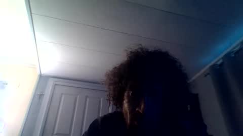 Snapshot of afromanblake chatting on 10/17/25, 12:36 afromanblake online show from 10/17/25, 12:36