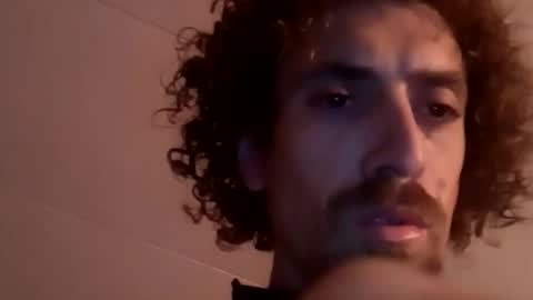 Snapshot of afromanblake chatting on 10/20/25, 02:06 afromanblake online show from 10/20/25, 02:06