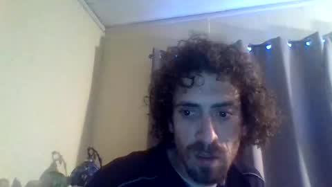 Snapshot of afromanblake chatting on 10/27/25, 11:41 afromanblake online show from 10/27/25, 11:41