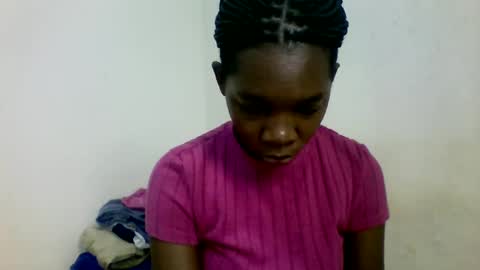 pink  and josphen online show from 02/01/25, 06:00