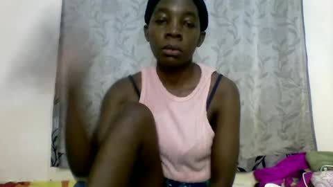 pink  and josphen online show from 02/05/25, 06:24