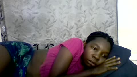 pink  and josphen online show from 02/17/25, 05:14