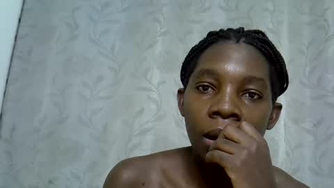 pink  and josphen online show from 02/28/25, 04:31