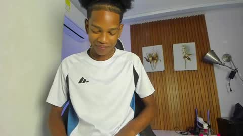 afrowayuu online show from 06/05/26, 05:51