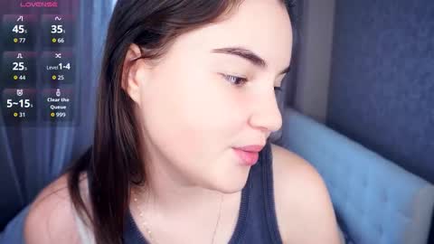 Lana  1800 - 0330 UTC   Mia 0700- 1630 UTC online show from 09/18/25, 06:26