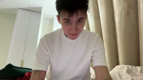 Mark online show from 05/04/26, 11:56