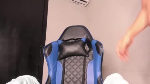 A G A T A  online show from 02/13/26, 01:18