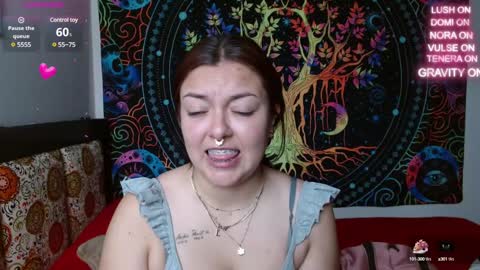 Snapshot of agata_a chatting on 02/07/25, 05:51 Hanna online show from 02/07/25, 05:51