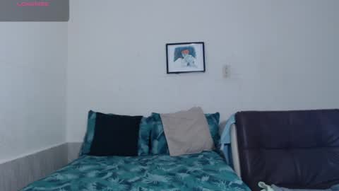 Agatha online show from 04/15/26, 03:46