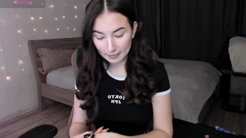 Eva online show from 02/05/25, 08:00