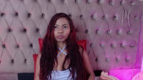 Snapshot of agata_grubisic chatting on 02/25/25, 11:00 Agata grubisic online show from 02/25/25, 11:00