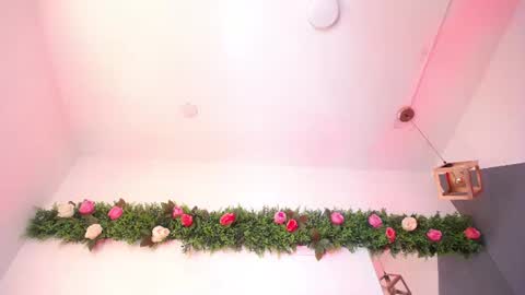 Snapshot of agata_grubisic chatting on 06/27/26, 03:44 Agata grubisic online show from 06/27/26, 03:44