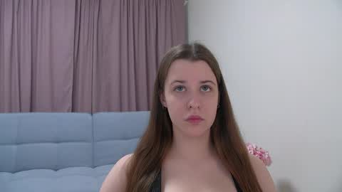 Snapshot of agataaisitt chatting on 05/25/26, 05:35 Agata Aisitt online show from 05/25/26, 05:35