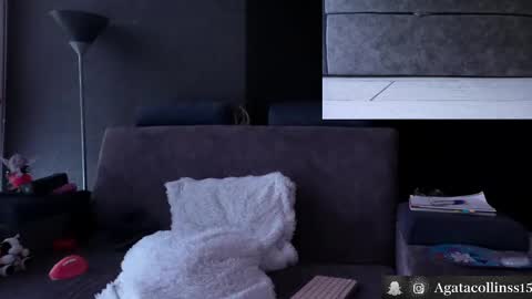 Agata Collinss online show from 09/10/25, 08:09