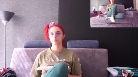 Agata Collinss online show from 10/04/25, 02:15