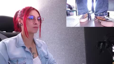 Snapshot of agatacollinsss chatting on 01/15/26, 08:01 Agata Collinss online show from 01/15/26, 08:01