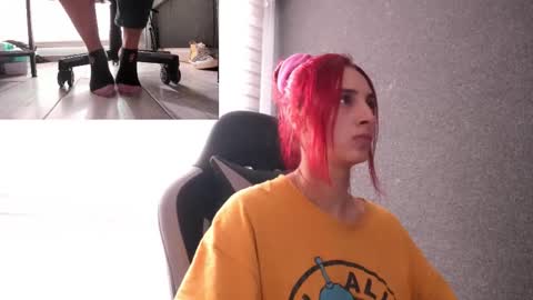 Snapshot of agatacollinsss chatting on 01/18/26, 12:53 Agata Collinss online show from 01/18/26, 12:53