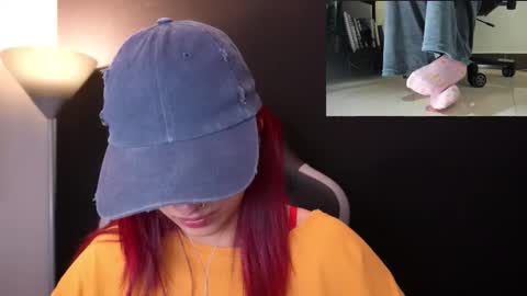 Snapshot of agatacollinsss chatting on 02/15/26, 12:40 Agata Collinss online show from 02/15/26, 12:40