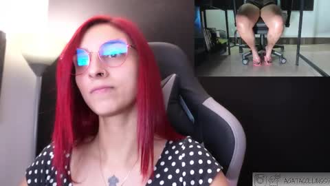 Snapshot of agatacollinsss chatting on 02/19/26, 04:36 Agata Collinss online show from 02/19/26, 04:36